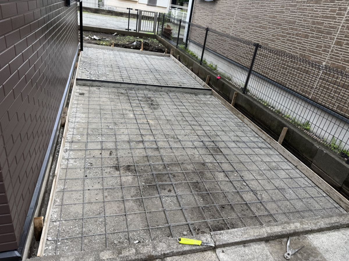 施工前（ワイヤーメッシュ敷設後）